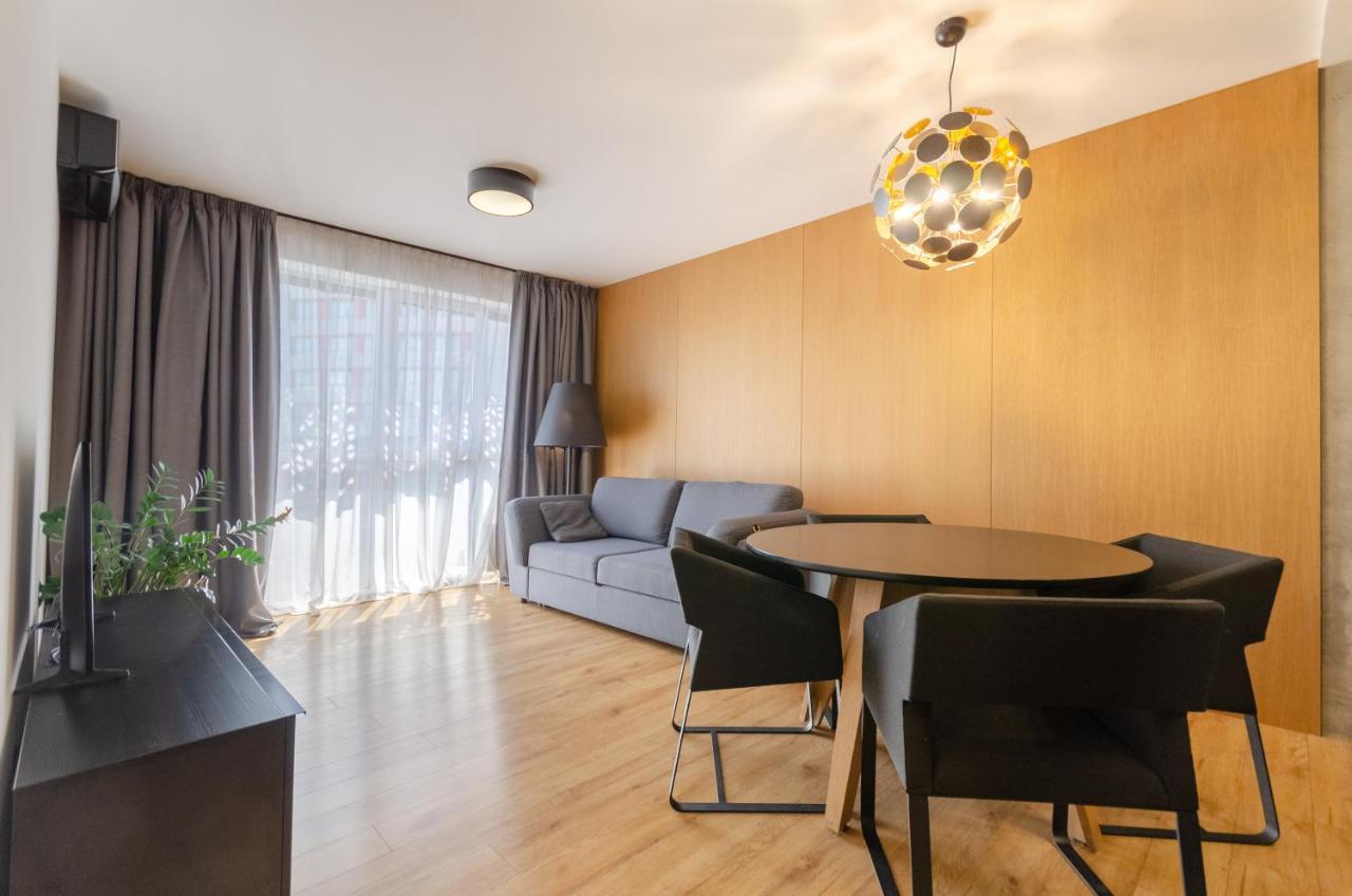 Petrovdom Apartments 23-173 In Rc Kvartet , 16Г Vasyl Lypkivskyi Street Kiev Esterno foto
