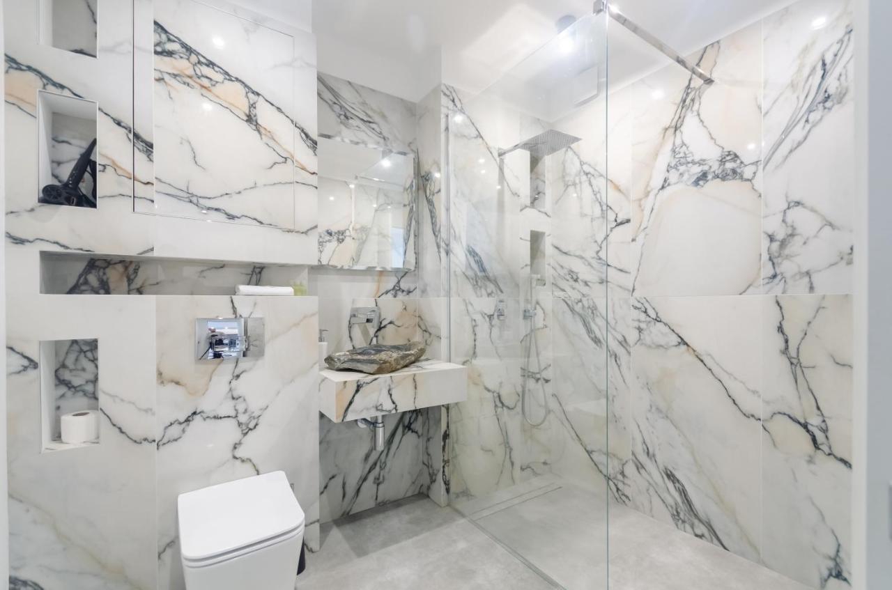 Petrovdom Apartments 23-173 In Rc Kvartet , 16Г Vasyl Lypkivskyi Street Kiev Esterno foto